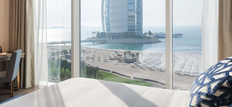 5 Star Luxury Jumeirah Beach Hotel